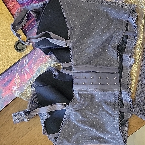 VS Set - Picture 3 of 6